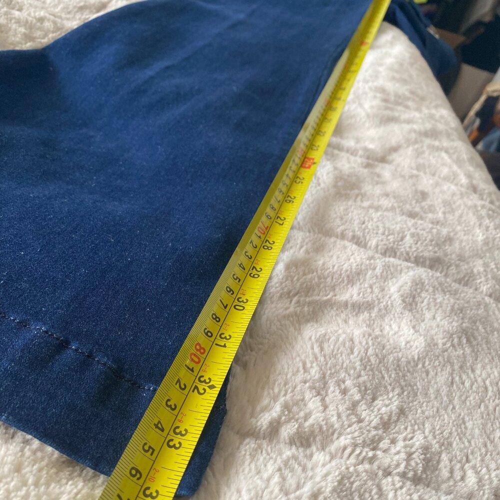 FRAME Le High Flare medium/dark wash jeans with D-ring belt - Picture 9 of 14